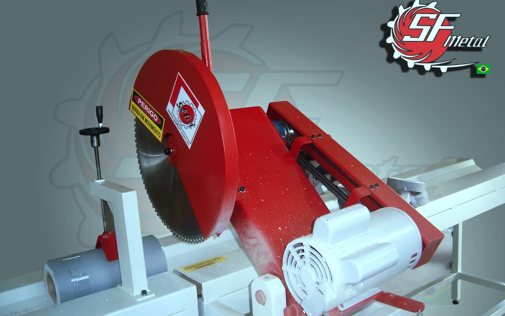 Máquina de corte de material em bobina